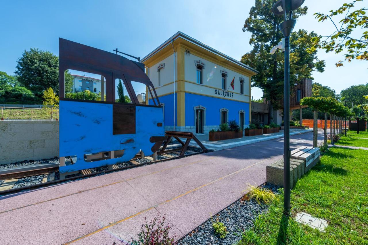 Borgo Stazione Bike Inn Valeggio sul Mincio Eksteriør bilde